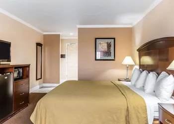 Quality Inn near Hearst Castle hotel thumbnail 6