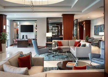DoubleTree by Hilton San Francisco Airport North Bayfront hotel thumbnail 2