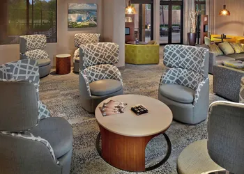 Courtyard By Marriott Stuart hotel thumbnail 2
