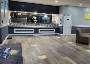 Days Inn by Wyndham Stuart hotel thumbnail 4