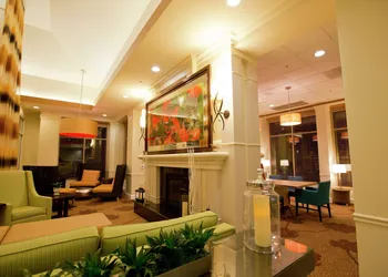 Hilton Garden Inn Oxnard/Camarillo hotel thumbnail 6