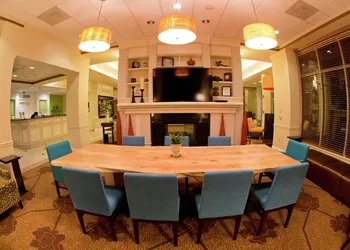 Hilton Garden Inn Oxnard/Camarillo hotel thumbnail 8