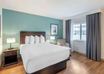 Best Western at Ventura Pier hotel thumbnail 8