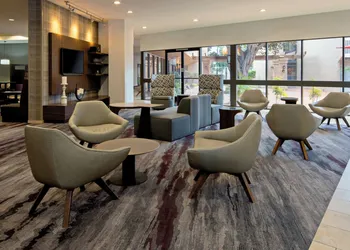 Holiday Inn Oxnard – Ventura by IHG hotel thumbnail 3