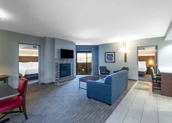 Holiday Inn Express & Suites St. George North - Zion by IHG hotel thumbnail 2