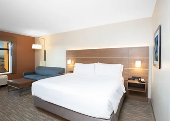 Holiday Inn Express & Suites St. George North - Zion by IHG hotel thumbnail 4