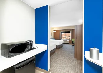 Holiday Inn Express & Suites St. George North - Zion by IHG hotel thumbnail 8