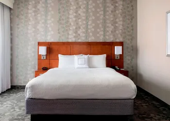 Sonesta Select Newport Middletown hotel thumbnail 6