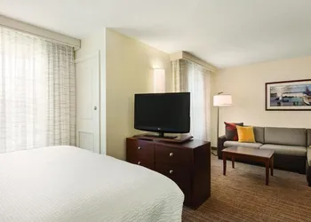 Residence Inn by Marriott Newport/Middletown hotel thumbnail 3