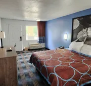Super 8 by Wyndham Shreveport hotel detail image 5