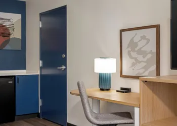 Spark by Hilton Wilmington hotel thumbnail 6