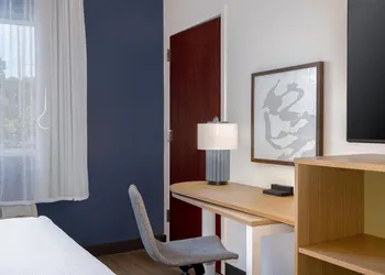 Spark by Hilton Wilmington Carolina Beach Rd hotel thumbnail 8