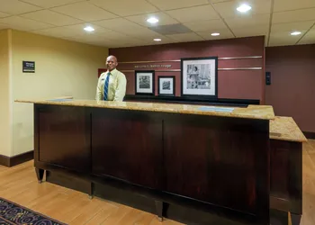 Hampton Inn Baton Rouge - I-10 & College Dr. hotel thumbnail 5