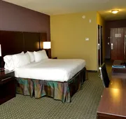 Holiday Inn Express Hotel & Suites Baton Rouge North by IHG hotel detail image 7