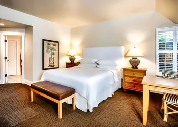Appellation Lodi - Wine & Roses Resort & Spa hotel thumbnail 6