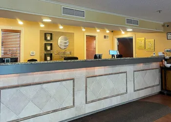 Comfort Inn New Holland Amish Country hotel thumbnail 4