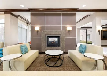 Hilton Garden Inn Dulles North hotel thumbnail 2