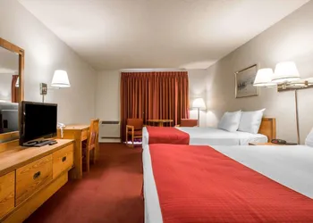 Rodeway Inn Lake Placid South hotel thumbnail 5
