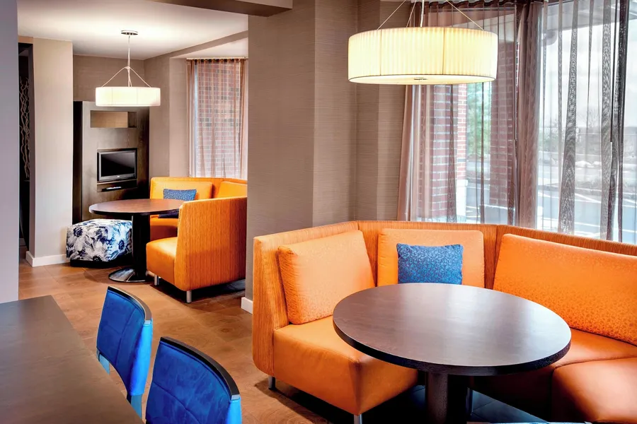 Courtyard by Marriott Parsippany hotel detail image 2