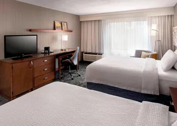 Courtyard by Marriott Parsippany hotel thumbnail 6