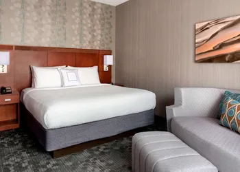Sonesta Select Whippany Hanover hotel thumbnail 6