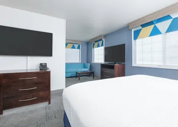 Holiday Inn Express Spokane-Valley by IHG hotel thumbnail 5