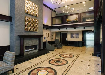 Oxford Suites Downtown Spokane hotel thumbnail 3