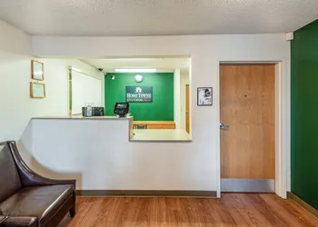 HomeTowne Studios by Red Roof Spokane - Valley hotel thumbnail 2