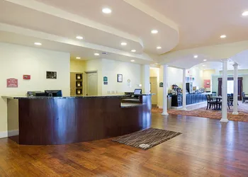 Comfort Inn & Suites Orange - Montpelier hotel thumbnail 4