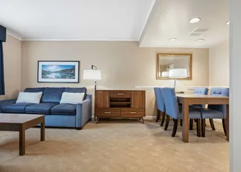 Best Western Plus Columbia River Hotel hotel thumbnail 6