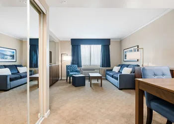 Best Western Plus Columbia River Hotel hotel thumbnail 7