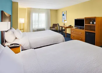 Fairfield Inn & Suites by Marriott Lexington North hotel thumbnail 4