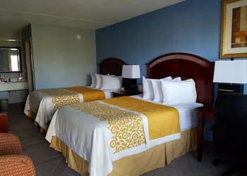 Days Inn by Wyndham Richmond hotel thumbnail 4