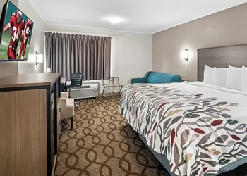 Red Roof Inn & Suites Lexington - Hamburg hotel thumbnail 8