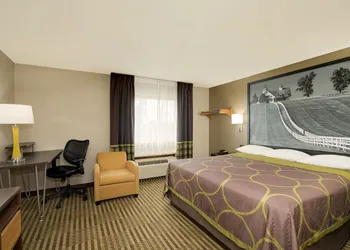 Super 8 by Wyndham Lexington/Hamburg Area hotel thumbnail 7