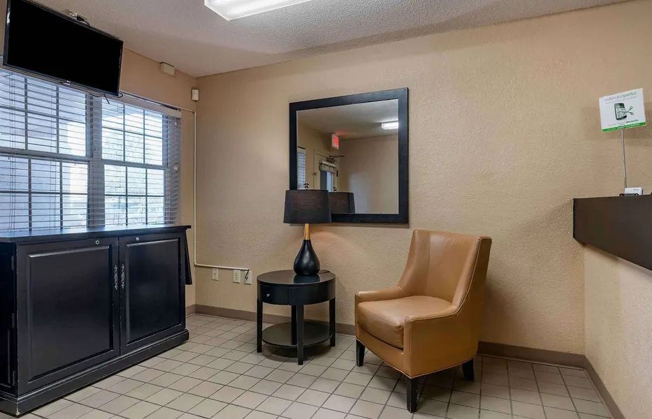 Extended Stay America Suites Lexington Nicholasville Road hotel detail image 2