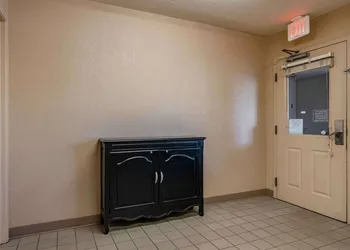 Extended Stay America Suites Lexington Nicholasville Road hotel thumbnail 4