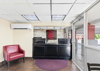 Red Roof Inn Berea hotel thumbnail 3