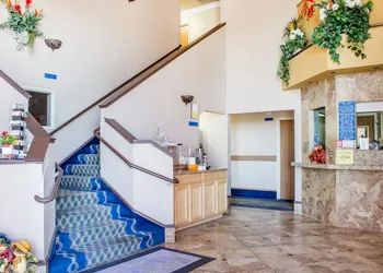 Rodeway Inn & Suites Lake Havasu City hotel thumbnail 3