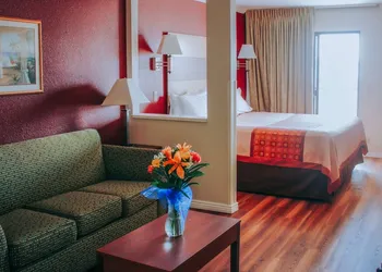 Rodeway Inn & Suites Lake Havasu City hotel thumbnail 6