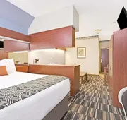 Microtel Inn & Suites by Wyndham Urbandale/Des Moines hotel detail image 4