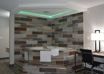 Sonesta Essential Des Moines hotel thumbnail 3