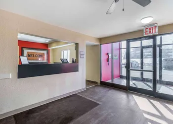 Extended Stay America Select Suites - Des Moines - West Des Moines hotel thumbnail 3