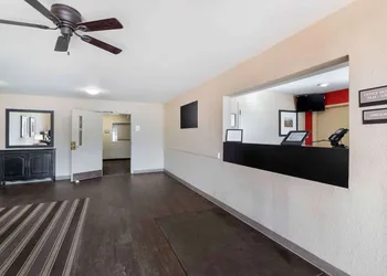 Extended Stay America Select Suites - Des Moines - West Des Moines hotel thumbnail 5
