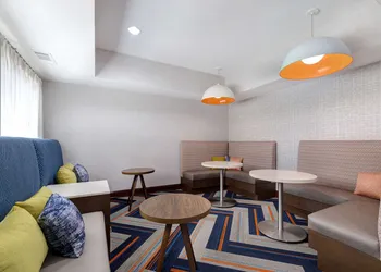 Hampton Inn Hot Springs hotel thumbnail 4