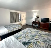 Red Carpet Inn hotel detail image 7