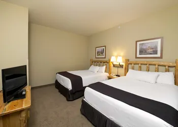 Great Wolf Lodge Grand Mound hotel thumbnail 3