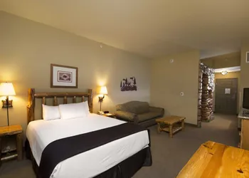 Great Wolf Lodge Grand Mound hotel thumbnail 7