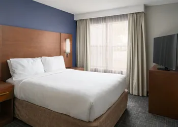 Residence Inn by Marriott Lakeland hotel thumbnail 5