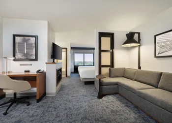 Hyatt Place Lakeland Center hotel thumbnail 8
